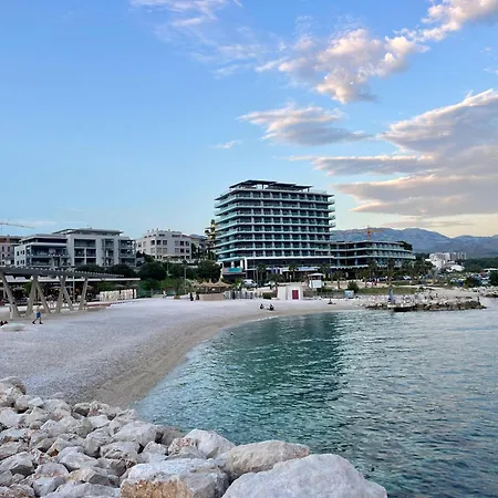 Penthouse Sea View - Palace Lidija Apartament *